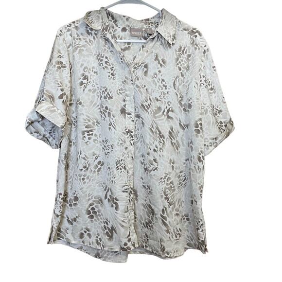 Chico's Beige White Animal Print Collar Button-Up Short Sleeve Blouse Size 3 - Picture 1 of 7